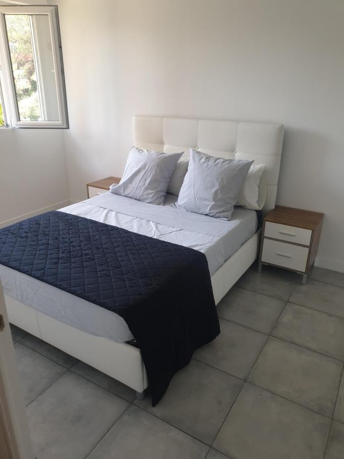 Appartements Renove 2023 Proche Aeroport 5Min, Gare Sncf 2 Min, Tramway Au Pied De L'Immeuble , Parking Possible, Renovated Apartments 2023 Near The Airport 5 Min, Train Station 2 Min, Tram Next To The Building 1 Min, Parking Possible Νίκαια Εξωτερικό φωτογραφία