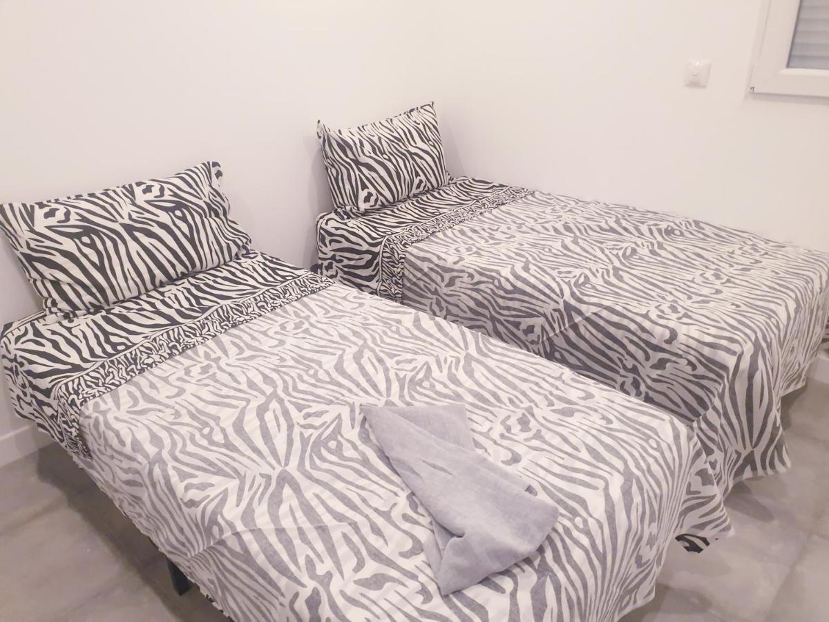 Appartements Renove 2023 Proche Aeroport 5Min, Gare Sncf 2 Min, Tramway Au Pied De L'Immeuble , Parking Possible, Renovated Apartments 2023 Near The Airport 5 Min, Train Station 2 Min, Tram Next To The Building 1 Min, Parking Possible Νίκαια Εξωτερικό φωτογραφία